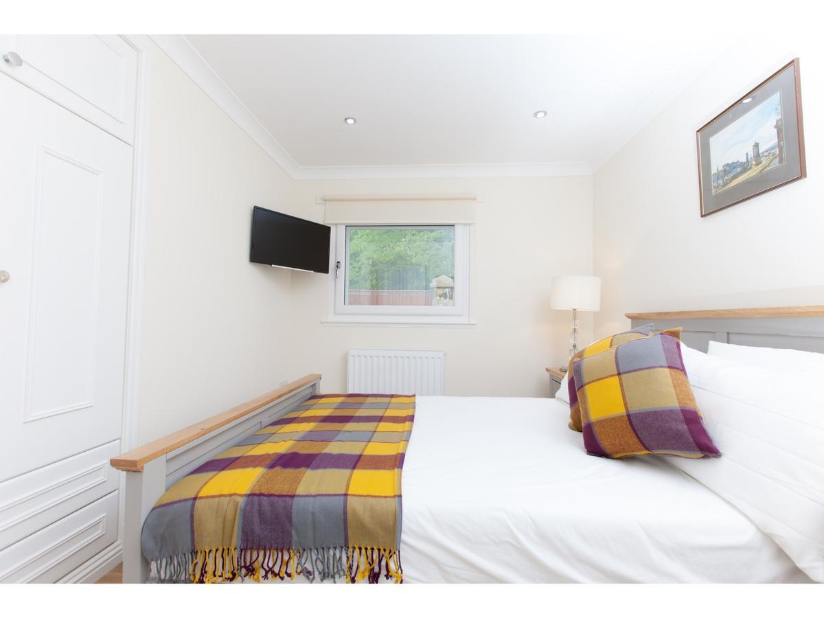 Historic Stone Built 4Br Cottage For 8 W/Parking Edinburgh Dış mekan fotoğraf