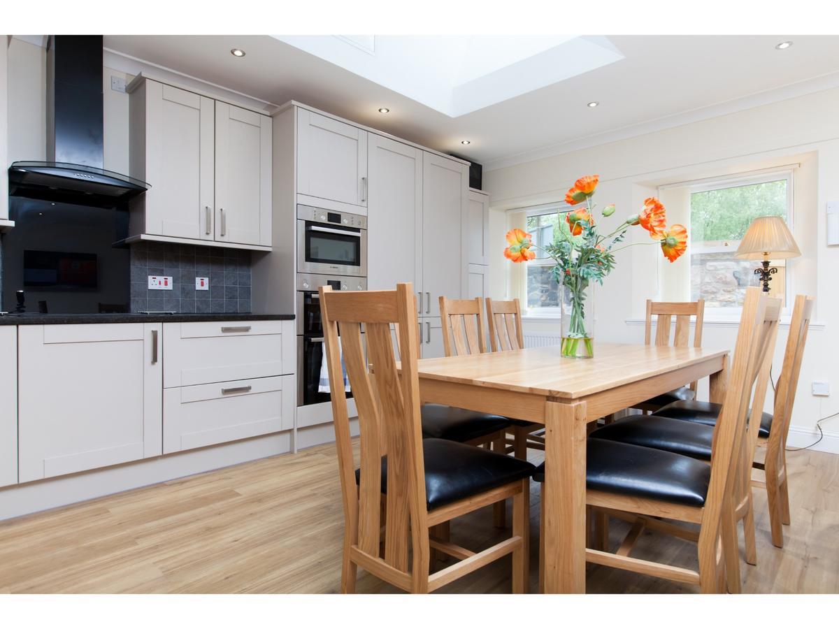 Historic Stone Built 4Br Cottage For 8 W/Parking Edinburgh Dış mekan fotoğraf
